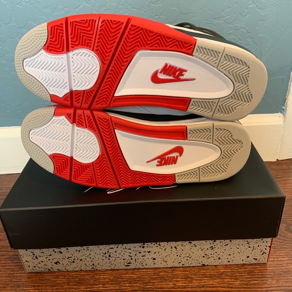 Jordan 4 fire red OG 100% authentic - Picture 5 of 7